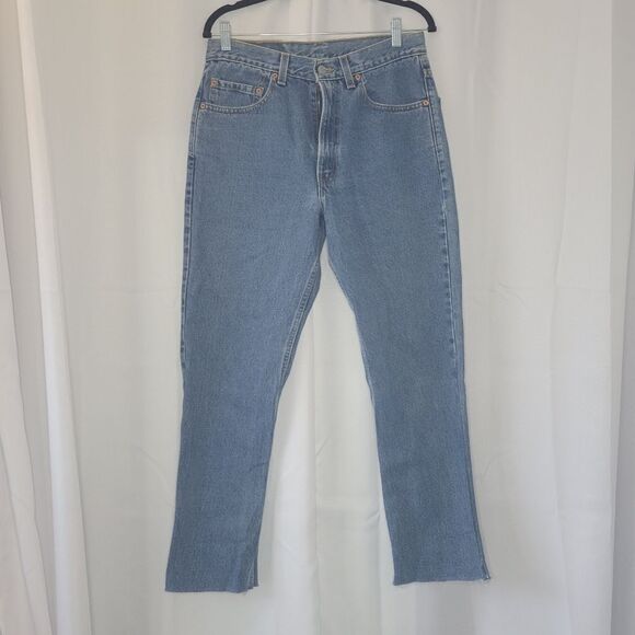 Vintage Levi's 517 Boot Cut Jeans, 31/32/34 - Picture 2 of 16